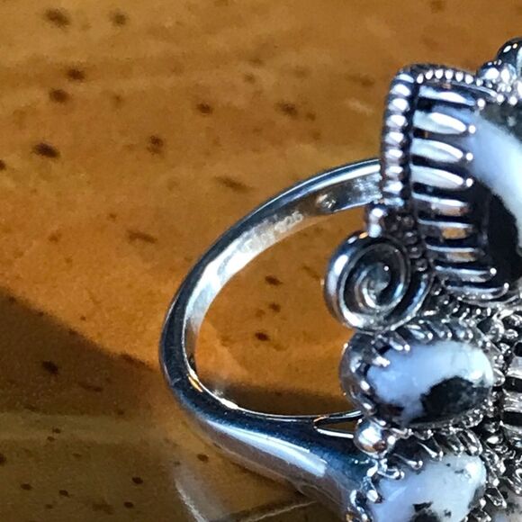 White Buffalo Turquoise Sterling Silver Ring Size 7 - Picture 6 of 9